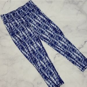 Vineyard Vines Performance Leggings in Watercolor Lines Printed Size XS